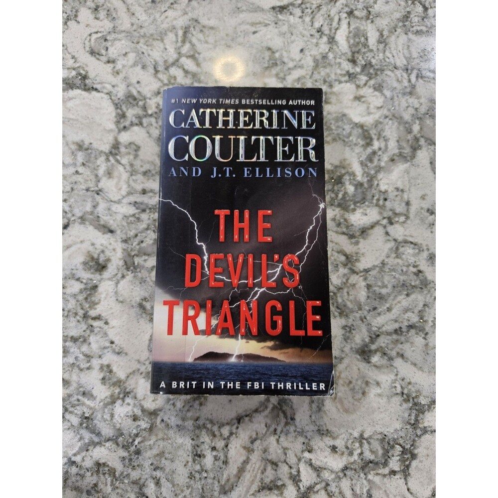 The Devil's Triangle; A Brit in the FBI - 1501150340, Coulter, paperback